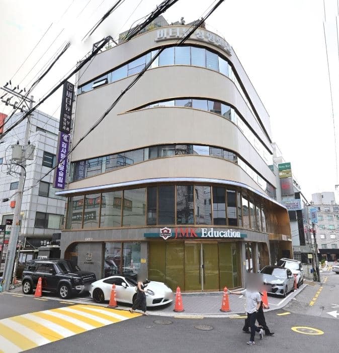 신사동 상가건물 리모델링 시공 후